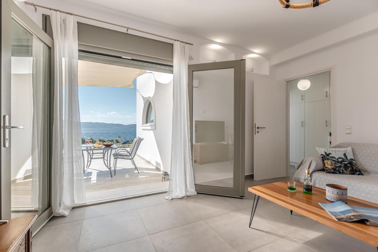 Dionysus House And Ariadne Apartment Stelida  Extérieur photo
